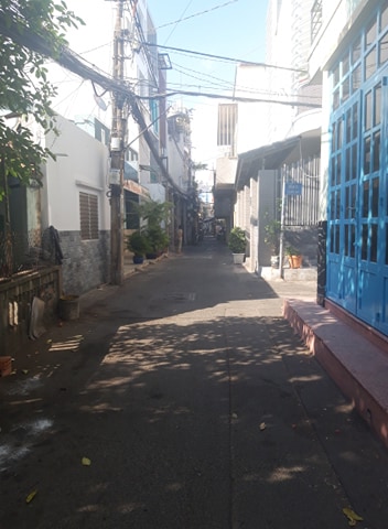 Chủ kẹt vốn bán nhà 4 lầu đường 5m Ni Sư Huỳnh Liên (4x20m) 80m2, P. 10, Q. Tân Bình. Giá 6.8 tỷ