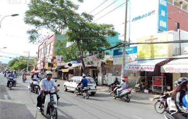 Cần bán nhà mặt tiền đường Huỳnh Tấn Phát, Phú Thuận, Quận 7