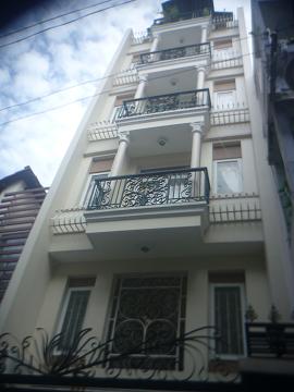 Bán gấp tòa nhà 6 lầu + thang máy đường Nguyễn Trãi, Q. 1. Giá 26,5 tỷ