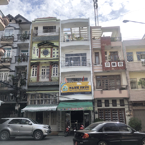 Tôi cần bán nhà mặt tiền Trần Nhân Tôn Q. 5, gần Trần Phú
