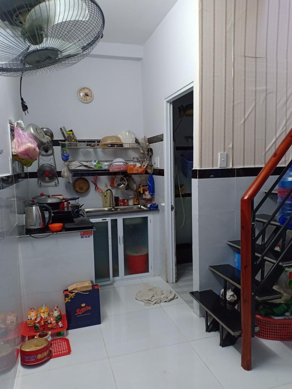 Chủ nhà kẹt tiền bán gấp hẻm 1250 Huỳnh Tấn Phát, Quận 7