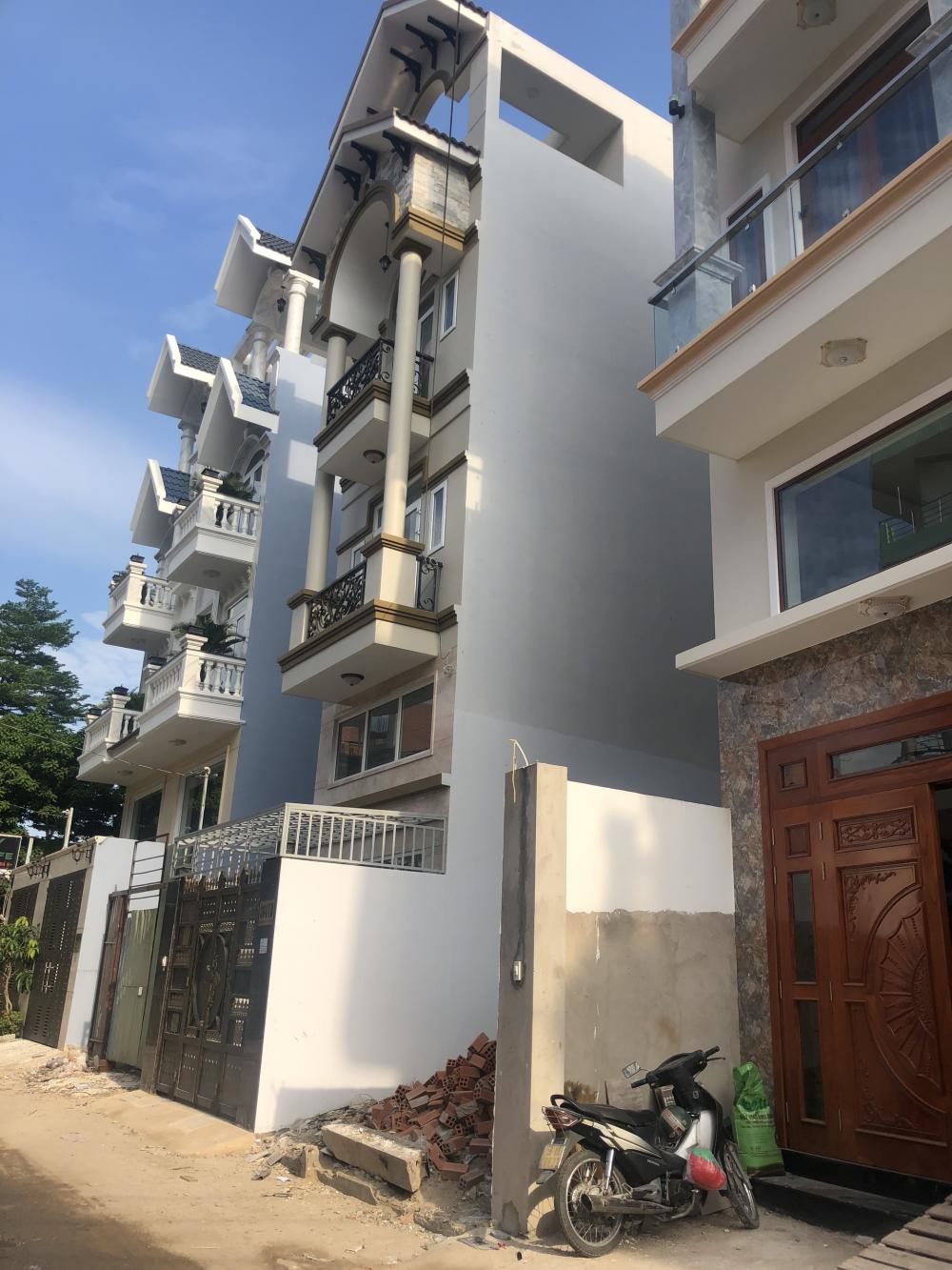 Bán nhà 2 mặt tiền đường 19 Dương Quảng Hàm .P.5 quận Gò Vấp 106,5 m2 giá 9,75 tỷ