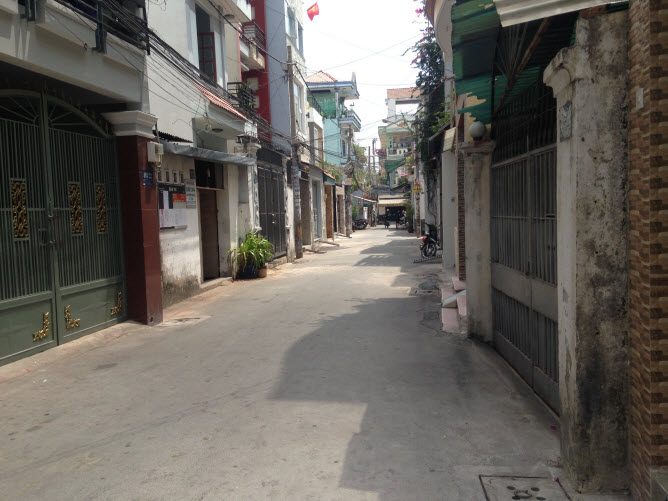 Bán nhà Nguyễn Văn Quá ngang 6.6m nở hậu sau. DT 101m2 không lộ giới quy hoạch 4,4 tỷ - LH 090.239.0048