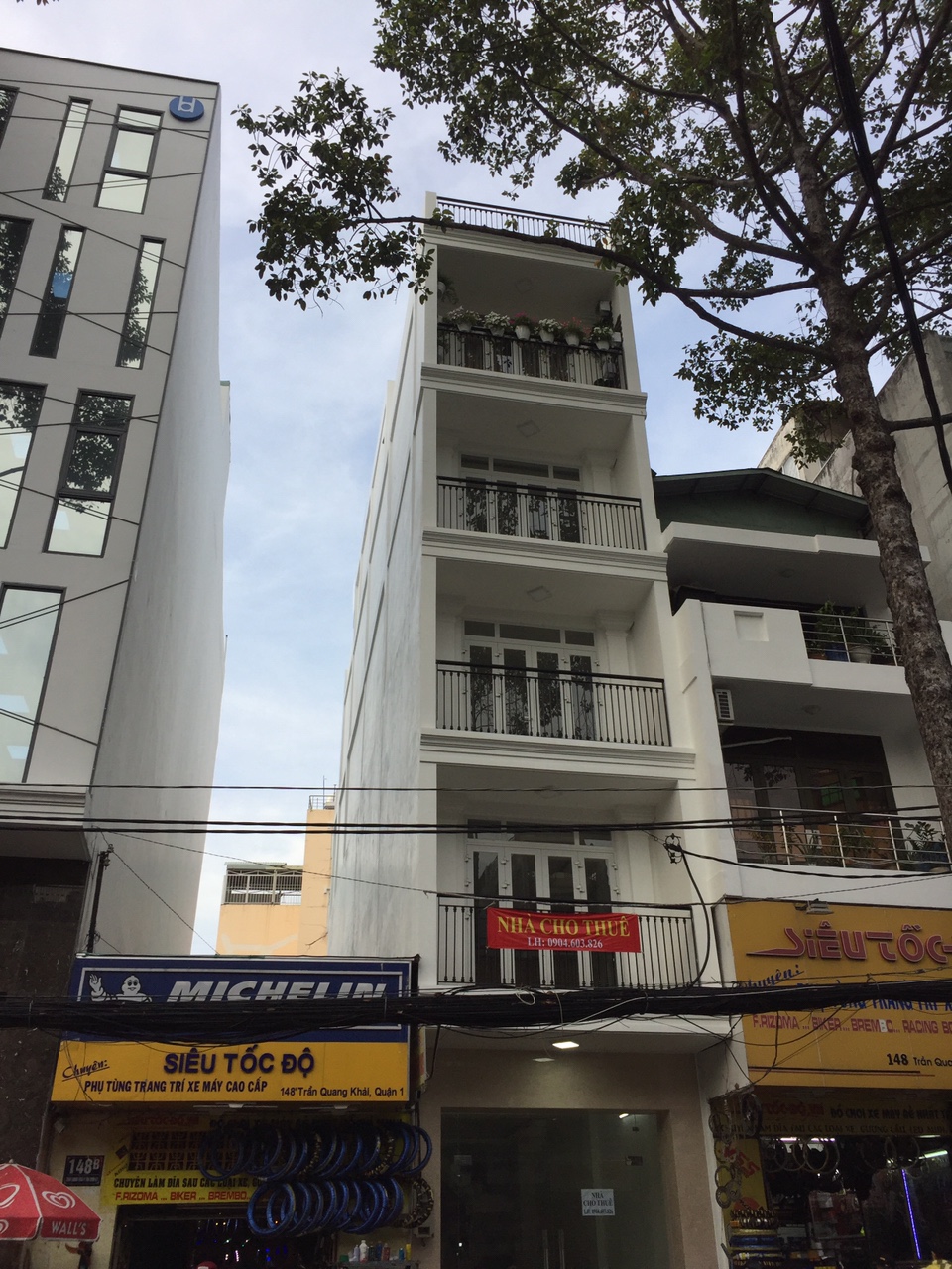 Bán nhà mặt tiền đường Bùi Thị Xuân, P. Bến Thành, Q1. DT: 4x21m, 4 lầu, TM, giá 46 tỷ - 0914468593