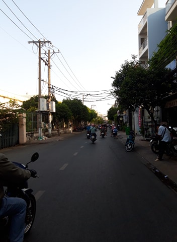 Bán nhà 2MT Đất Thánh, 4,2x15,2m, 64m2, 3 lầu 1 ST , P. 6, Q. Tân Bình  11T TL