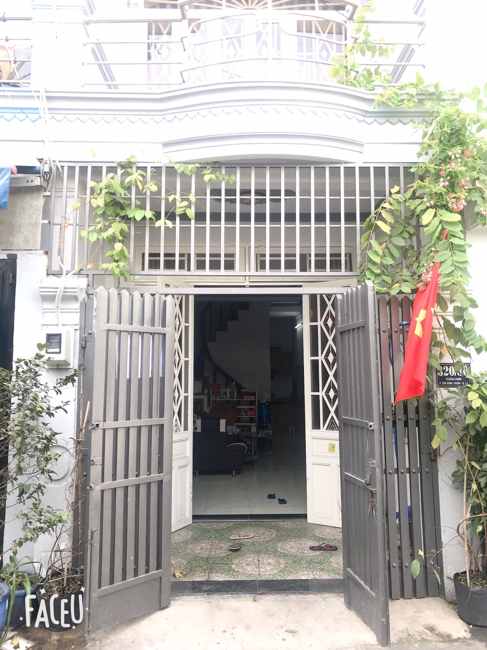 Nhà Trường Chinh, Q12 gần chợ Lạc Quang, sổ riêng vay được NH giá 3,1 tỉ
