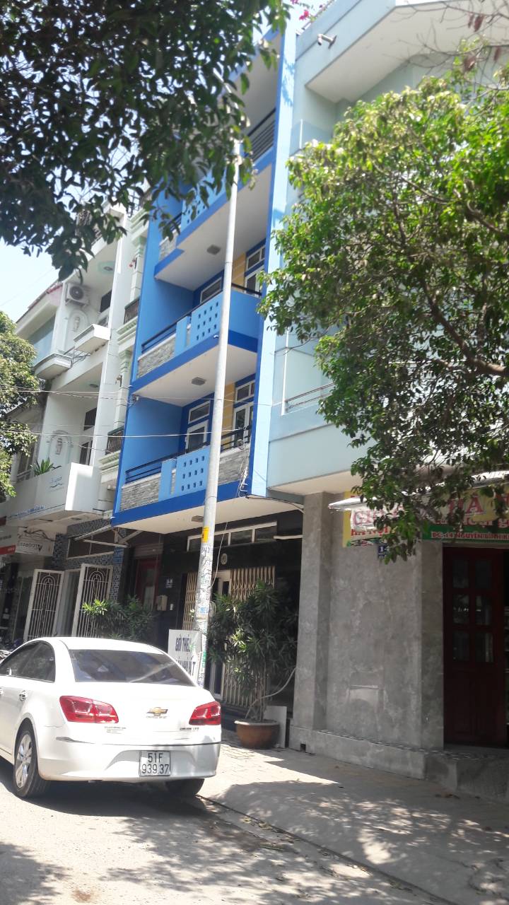 Bán nhà mặt tiền Đinh Bộ Lĩnh, Bình Thạnh, DT: 4x20m. 11,9 tỷ