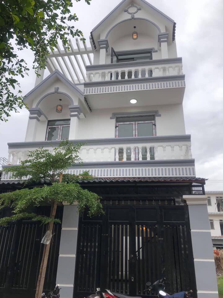 Bán nhà mới đẹp hẻm 1419 Lê Văn Lương, Phước Kiểng, NB.DT 6,4x13m. Giá 4,5 tỷ