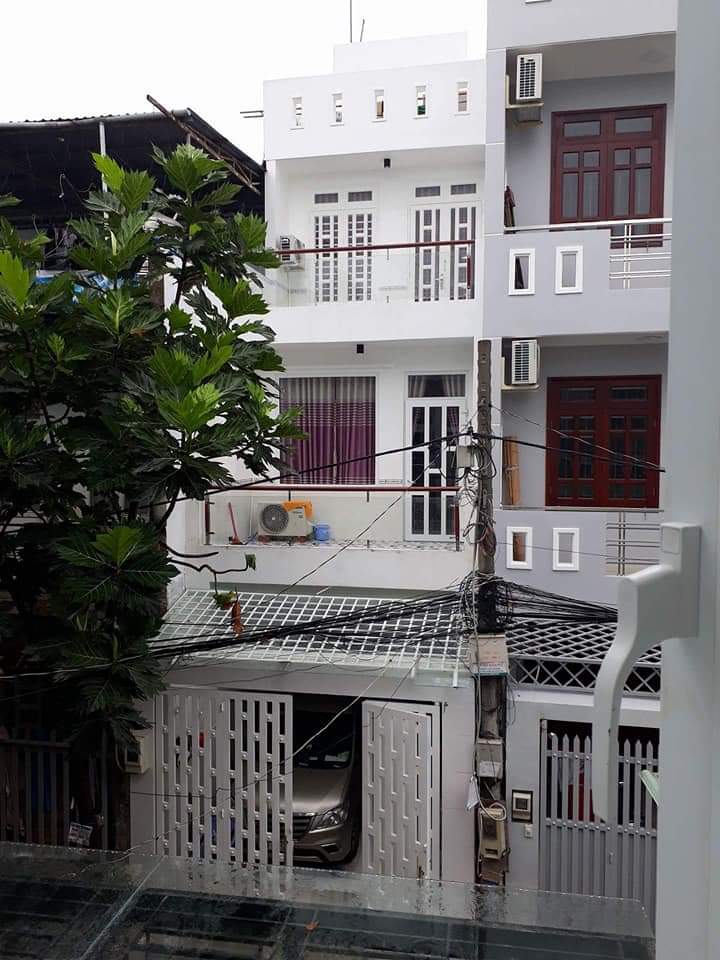 Nhà 2 mặt tiền HXH đường 10, Tăng Nhơn Phú B, DT 72m2, đúc 3 lầu