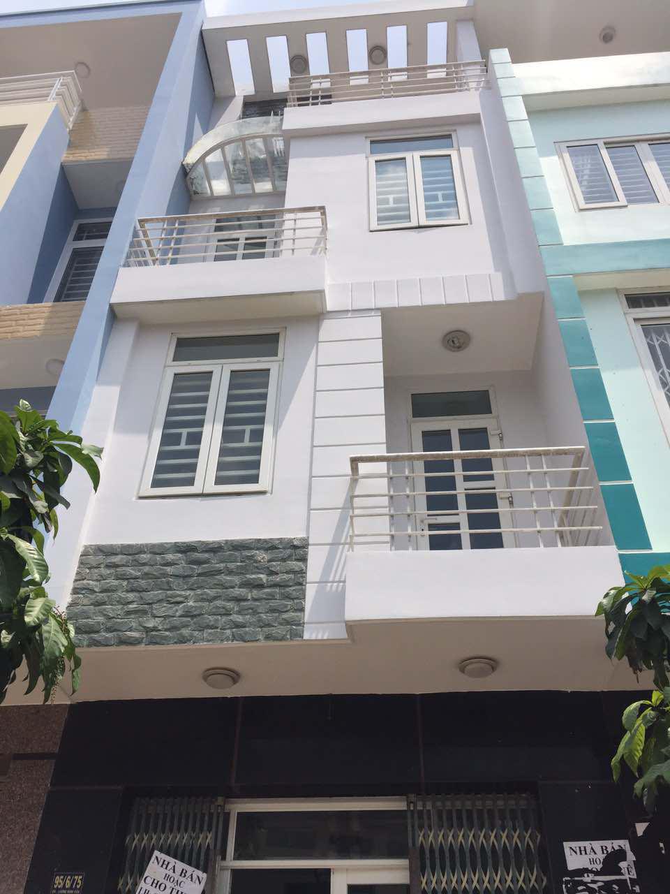 Bán nhanh căn nhà Nguyễn Duy Trinh, Bình Trưng Tây, Q. 2, DT 216m2, giá bán 15 tỷ