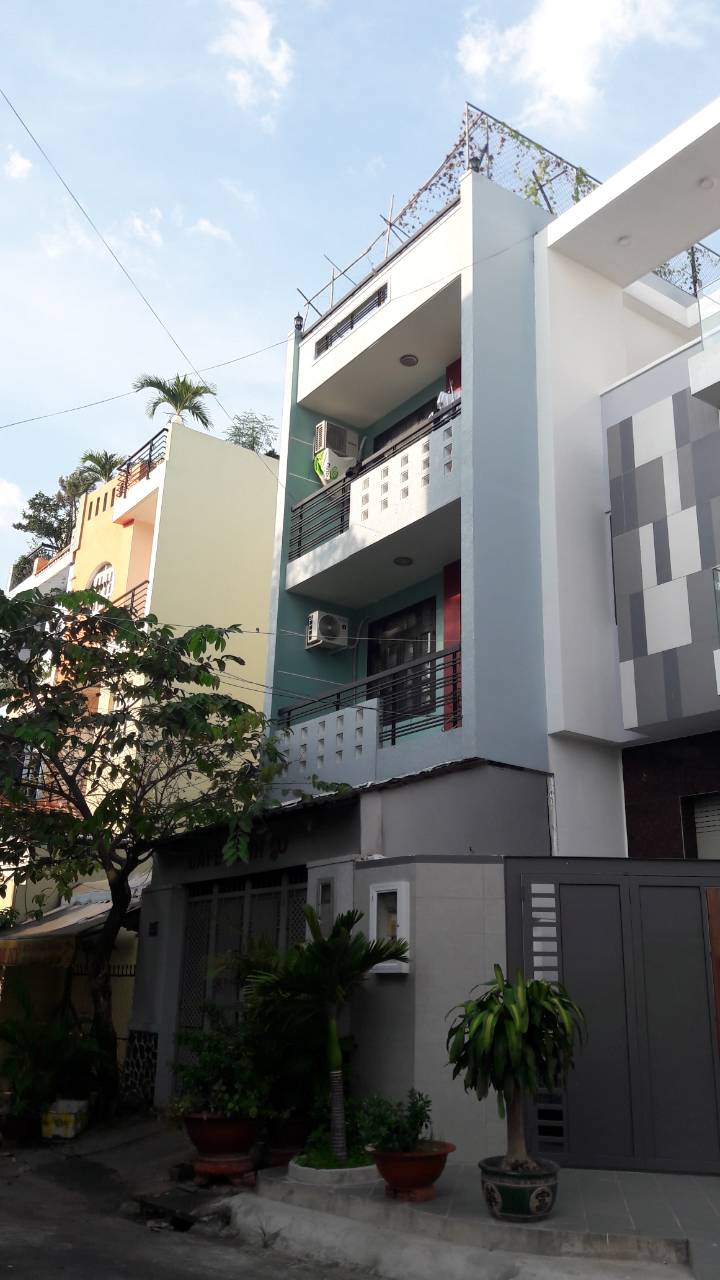 Bán nhà MT 300m2, 5x50m đường D2 - Nguyễn Xí, 3 Lâu, Giá 21 tỷ