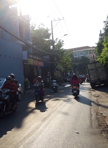 Nhà MT Đặng Minh Trứ, P 10, Q.Tân Bình (5.5 x15.5m), 85.25m2, 4 lầu. Giá: 12.3 tỷ