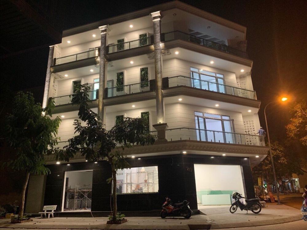 Bán nhà riêng tại Đường Phạm Hữu Lầu,Quận 7, Tp.HCM 3 lầu , 5 PN, diện tích 300m2  giá 12.5 tỷ