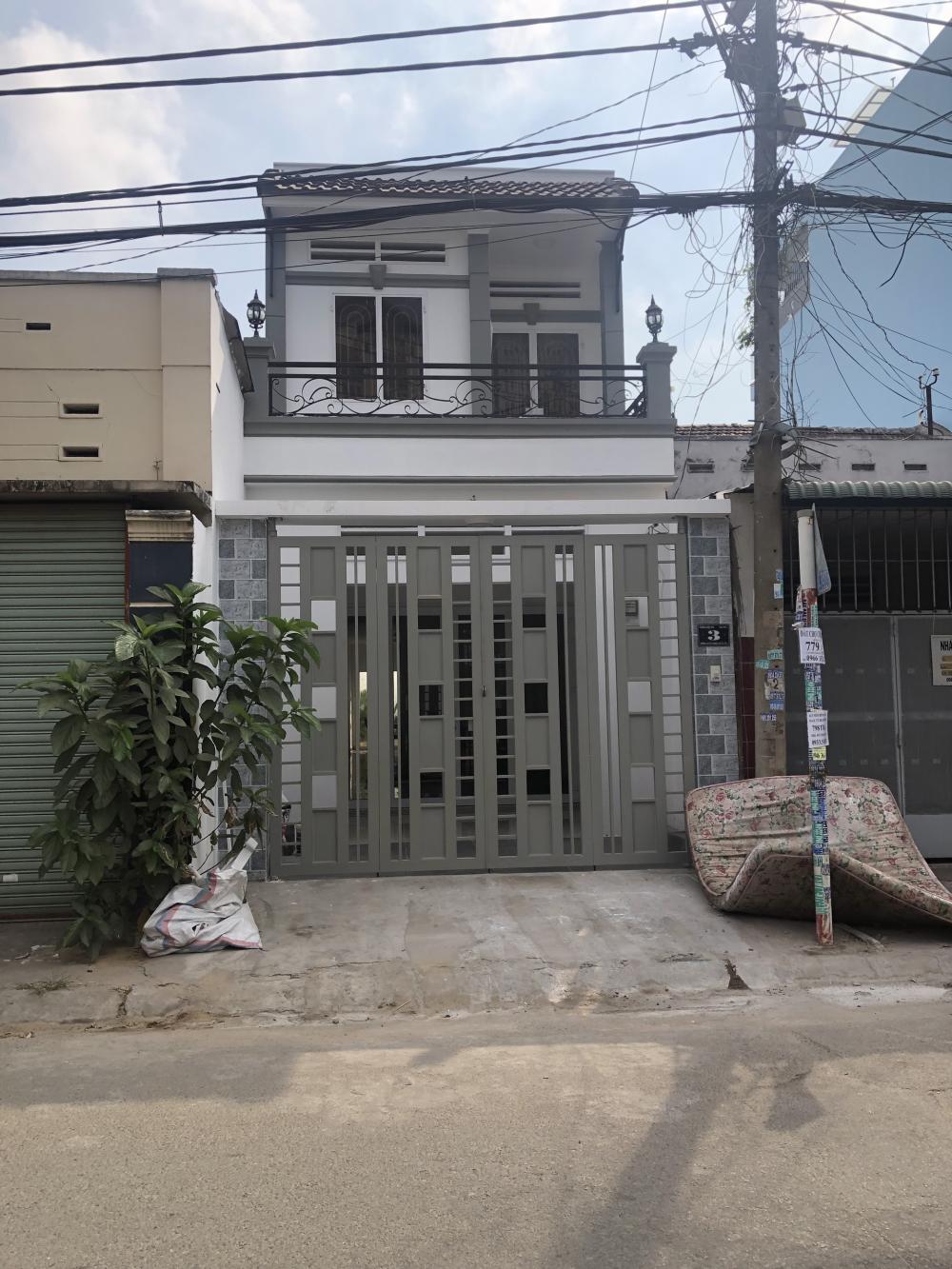 Bán nhà mặt tiền đường Hai Bà Trưng, Hiệp Phú, 102 m2