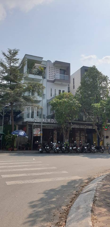 Bán Nhà Khu Nội Bộ Phan Văn Trị, P.7 -5x19m-3 lầu giá 15,3 tỷ