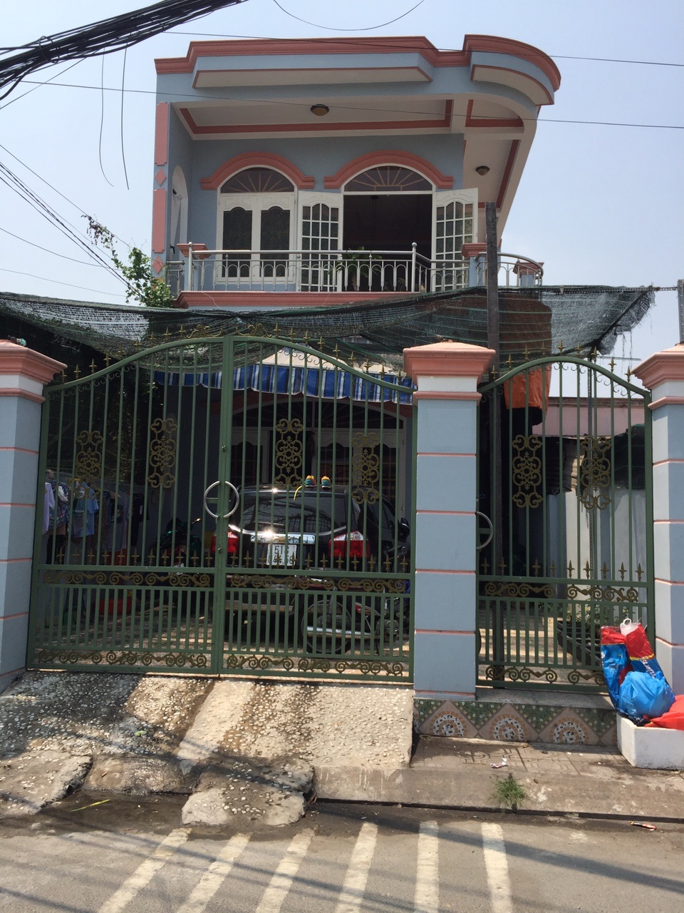 Bán nhà 1 trệt 2 lầu đường 102, Phường Tăng Nhơn Phú A, Quận 9.