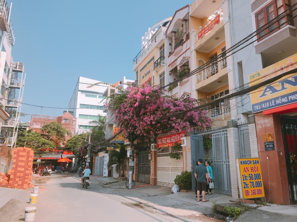 Bán nhà mặt tiền đường Cô Giang quận 1 (4x14-5L) giá rẻ nhất khu vực .