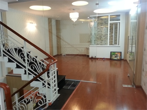 Bán nhà trọ cao cấp DT 4.6x37 = 170m2, 31 phòng, WC riêng. HXH Nơ Trang Long, P.13, BT