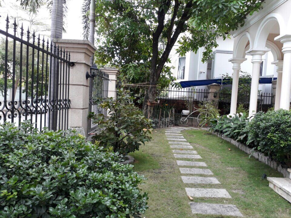  Biệt thự sân vườn 75/ Nguyễn Cửu Vân, Phường 17, Bình Thạnh.