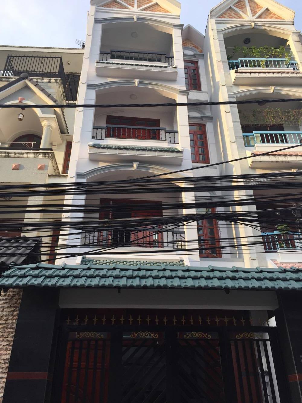 Nhà 8,2x19m, mặt tiền P.Nguyễn Thái Bình, Q1. 4 lầu, giá 82 tỷ.