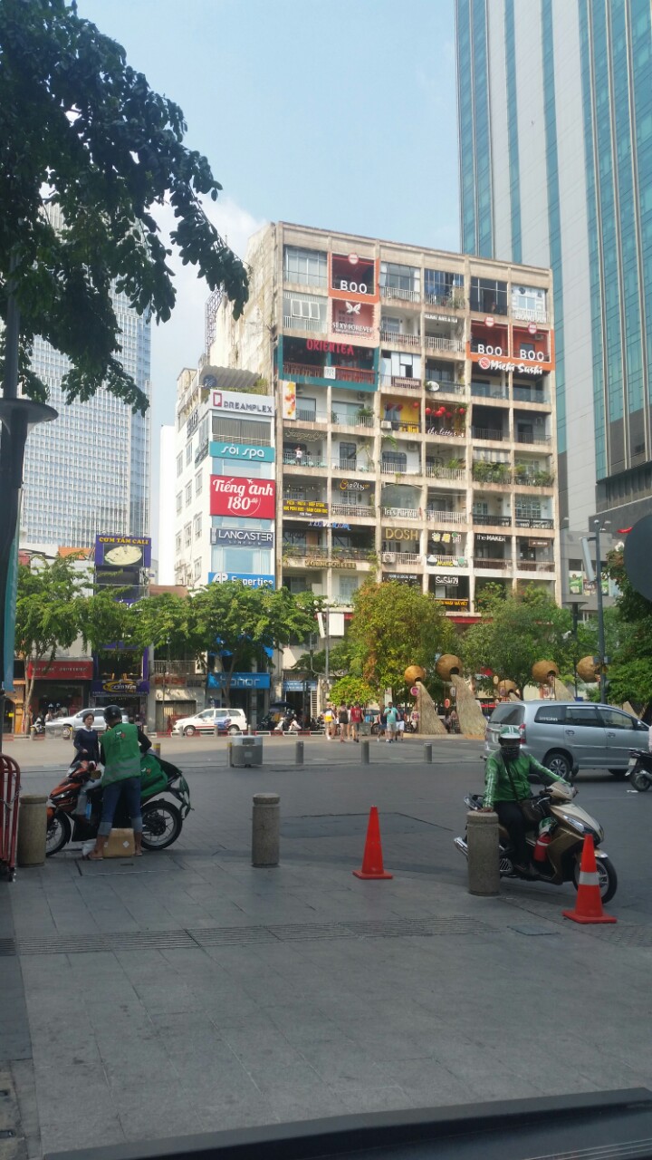 Bán Hotel MT Nguyễn Huệ_ Mạc Thị Bưởi, 4.5x18, 8 tầng, 22 phòng, HĐ 377tr/th, 109 tỷ TL_ LH 0909.364.689.