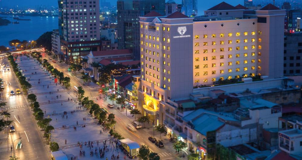 Bán khách sạn 3 sao có sẵn 68 phòng Vip đường Lý Tự Trọng, Q. 1, giá 230 tỷ