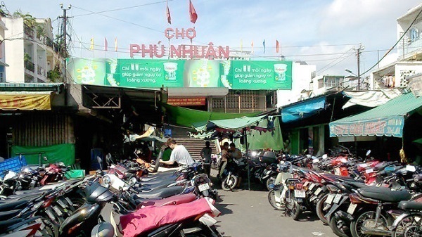 Bán nhà 4 tầng lô góc Nguyễn Trọng Tuyển Phú Nhuận
