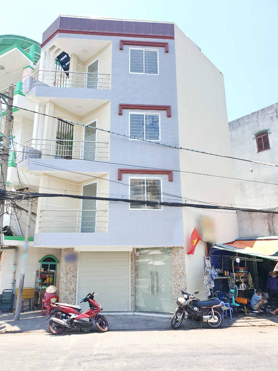 Bán nhà mới 3 lầu mặt tiền đường Tùng Thiện Vương Phường 13 Quận 8