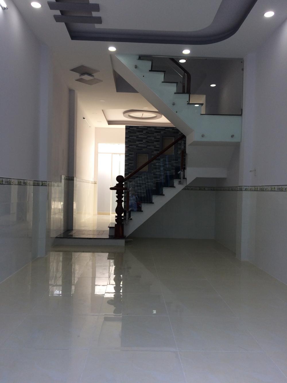Nhà 3 tầng Phú Định,P16, DT 3x10m, trệt, 2 lầu 4PN