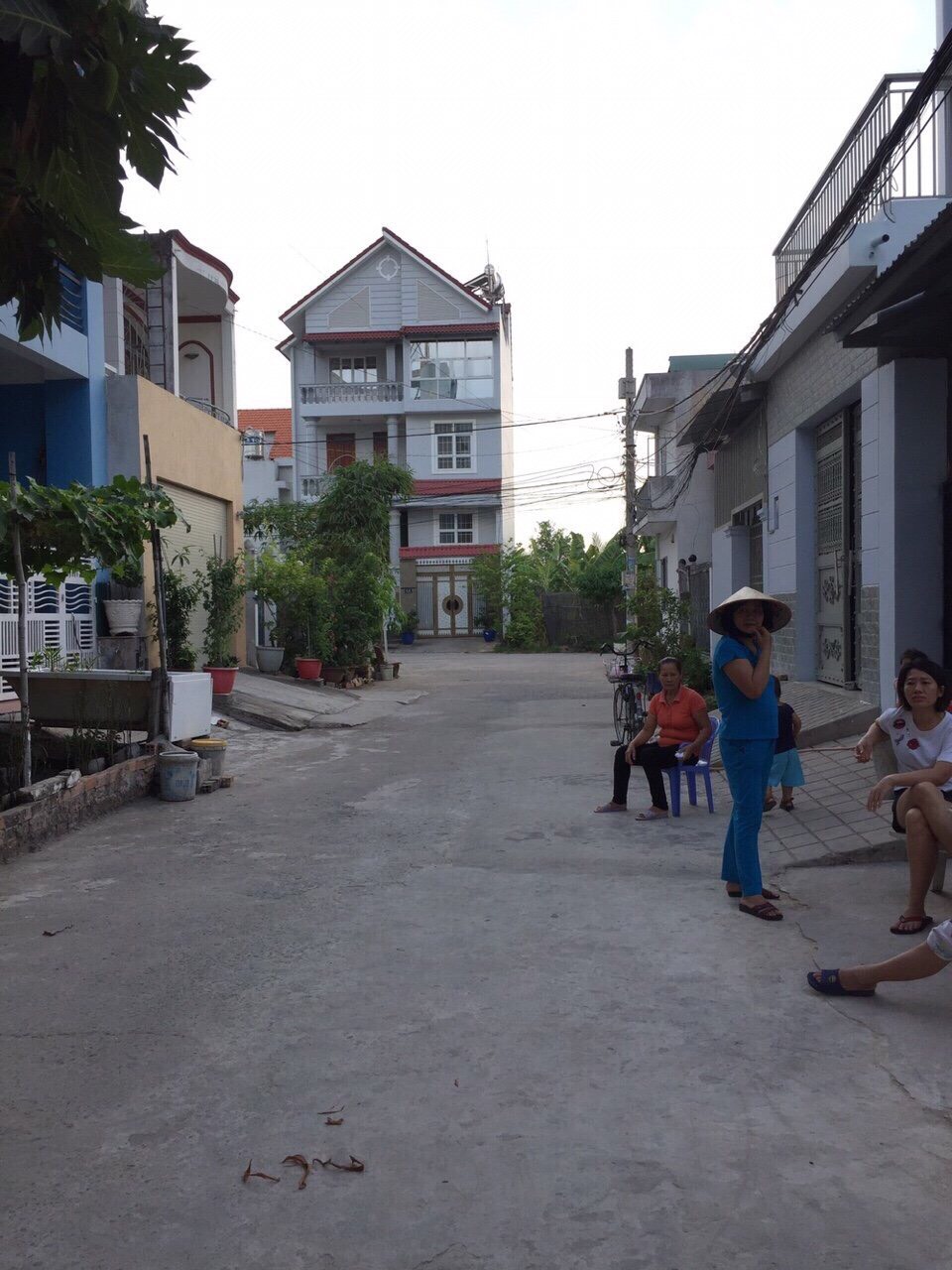 Nhà bán kdc X51 Bộ Quốc Phòng, Phạm Hữu Lầu, Quận 7 - 4.2 tỷ (75m2) 