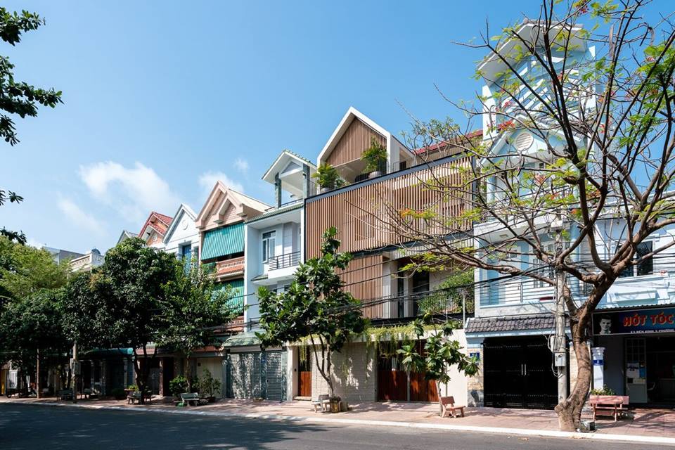 Bán nhà 2 MT đường Yersin, P. Nguyễn Thái Bình, Q1 (6x20m) NH: 9m. DTCN: 140m2 giá chỉ 315 triệu/m2