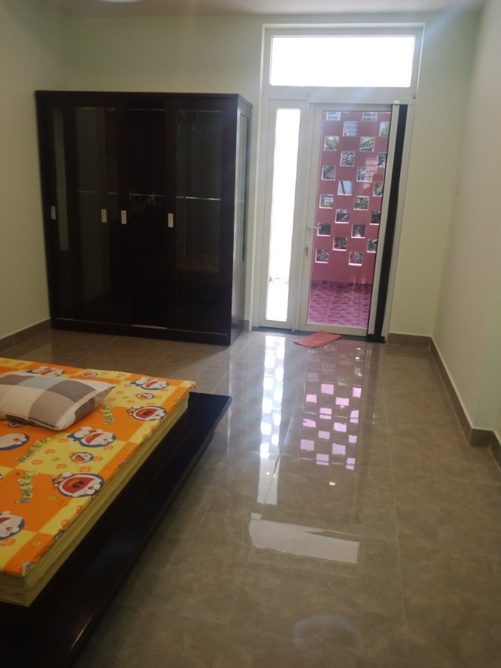 Bán nhà MT đường Trần Bình Trọng, P1, Q5. (4.3x12m), giá 13.5 tỷ TL