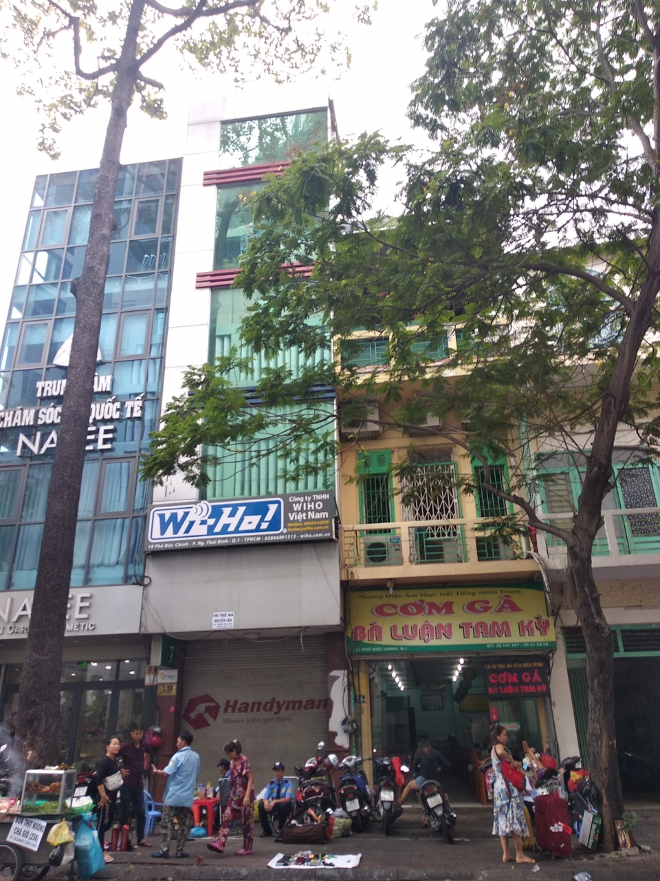 Chính chủ bán gấp nhà mặt tiền đường Nguyễn Khắc Nhu, Quận 1, 4x18m, 4 lầu, mới xây rất đẹp, giá rẻ chỉ 28 tỷ