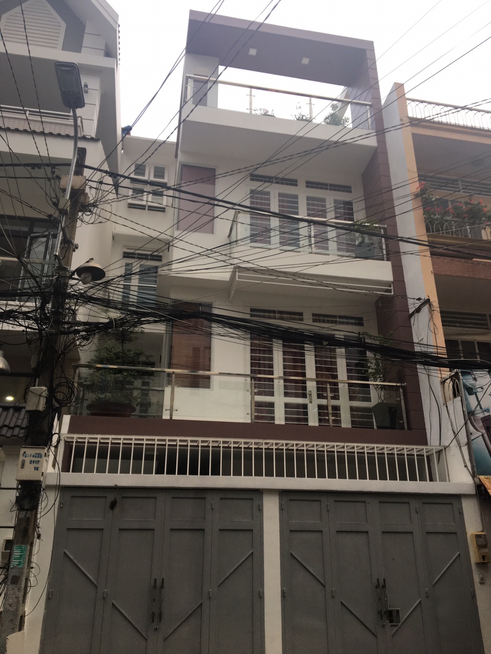 Bán nhà 809 Trần Hưng Đạo, P.2, Q.5, khúc  2 chiều, DT: 4.1x16m, giá hơn 11 tỷ