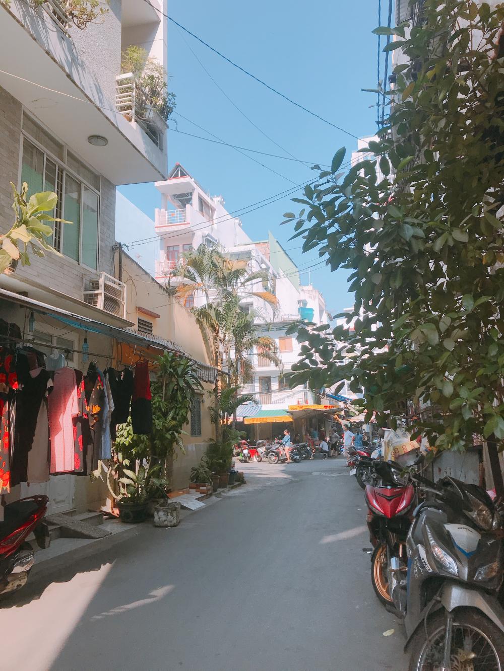 Chính chủ bán nhà hẻm xe hơi đường Hoàng Dư Khương, 6x13m, 1 trệt 5 lầu, giá 16.8 tỷ TL