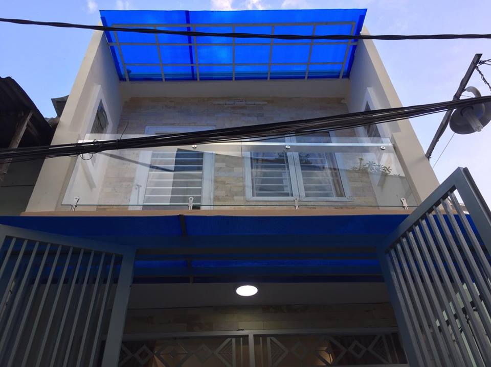 Nhà khu VIP đường D. DT:4x18m. 4 lầu. hẻm 8m. Giá 12.9 tỷ