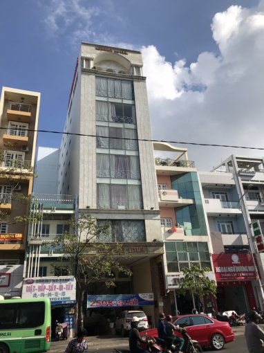 Chính chủ bángấp CHDV thu nhập 70tr/th đường Hoàng Dư Khương,P.12,Quận 10,( 4x18m),giá : 17.5 tỷ tl