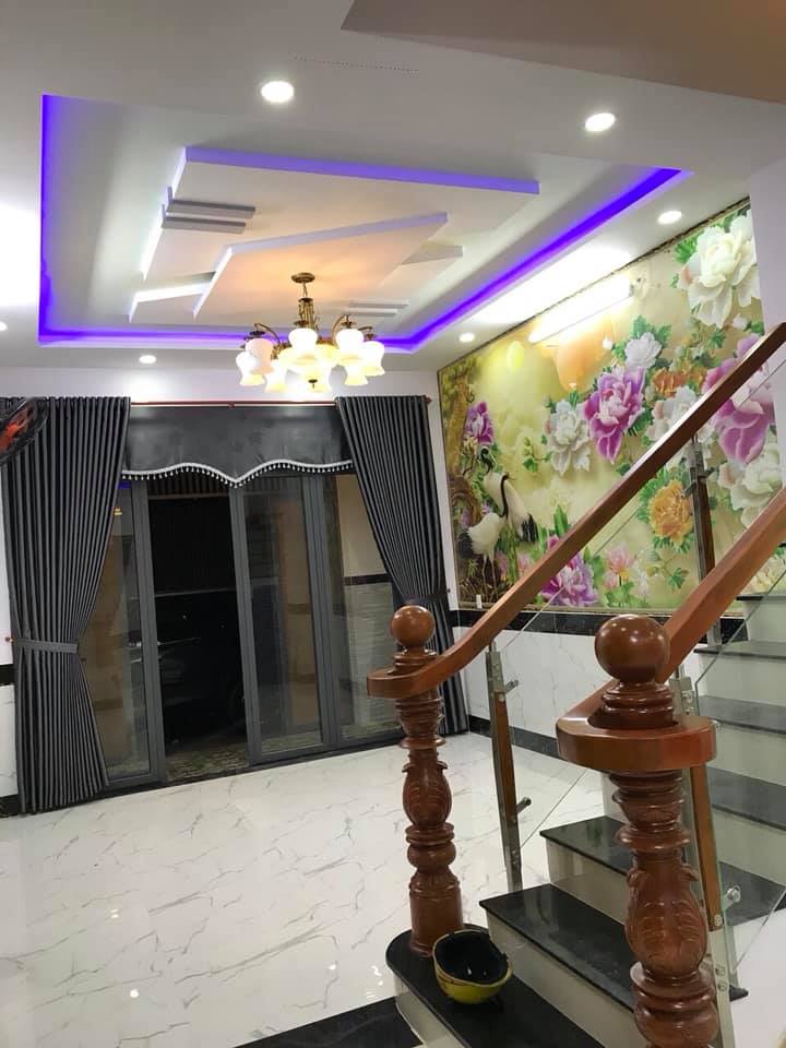 Bán Nhà Phú Nhuận 50m2, Có Ngay Hẻm 8m, Nhà 4 Tầng Giá 8,5 Tỷ