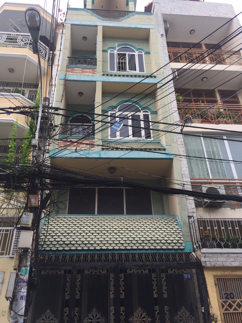 Bán nhà mặt tiền đường Mai Thị Lưu, P.Đakao, Q1. DT: 4x18m, 4 tầng, giá 26 tỷ - 0914468593