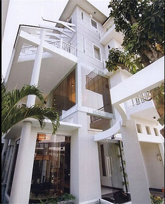 Mặt Tiền Nguyễn văn Đậu BìnhThạnh  4x20m 4 lầu ,18 tỷ , TN 50tr