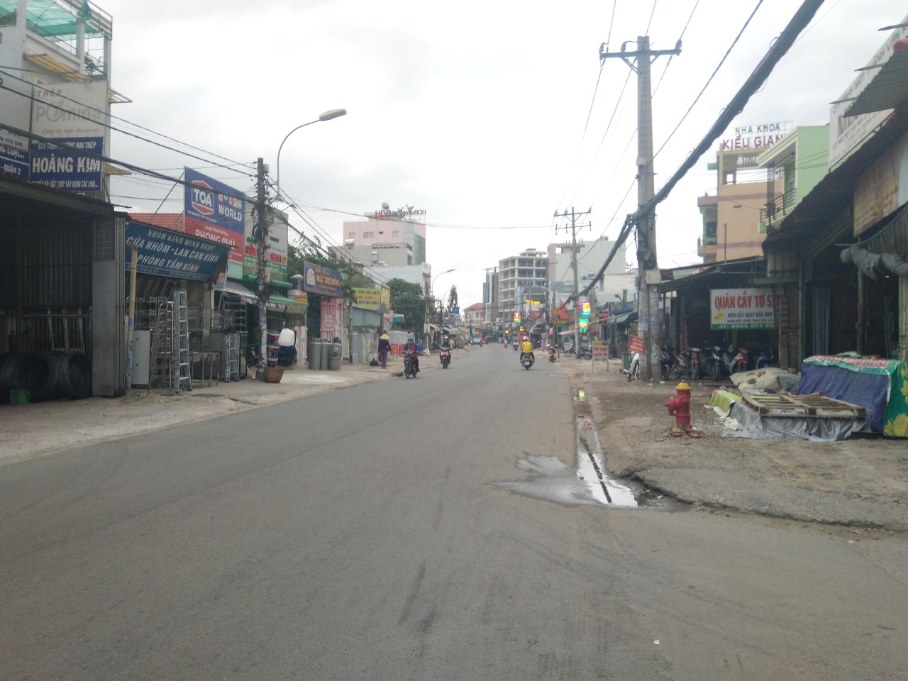 Bán nhà 1 trệt 2 lầu hẻm xe hơi đường 16,thạnh mỹ lợi cách Nguyễn Thị Đinh 300m.
