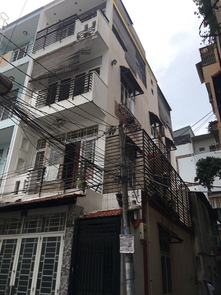 Bán gấp nhà đang cho thuê 25tr/th, đường Phan Xích Long, 50m, 4 tầng