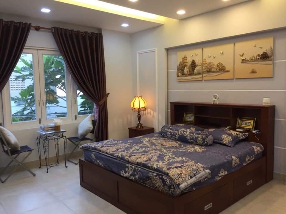 Nhà đẹp sổ vuông, Ô tô vào nhà, 4 tầng, Nguyễn Văn Đậu - Bình Thạnh, giá 5.6 tỷ