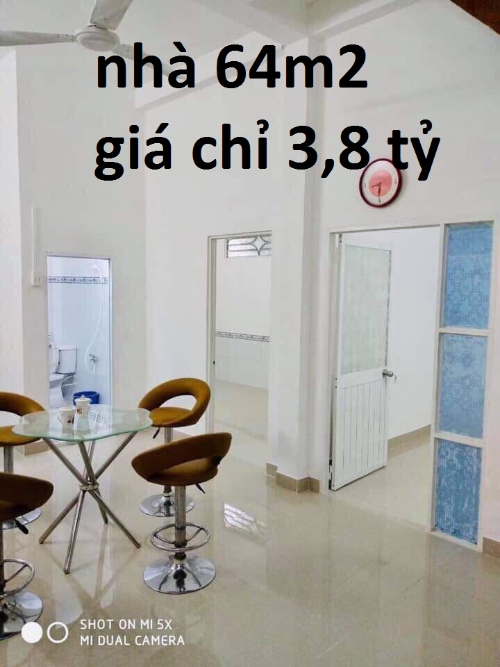 Bán nhà đường Lê Quang Định, Phạm Văn Đồng 64m2 giá 3ty8
