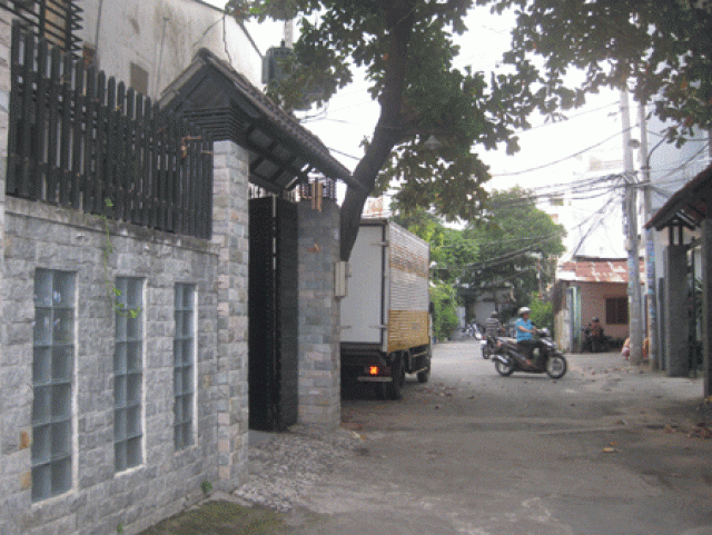 Di cư nước ngoài cần bán gấp căn nhà mặt tiền đường Huỳnh Tấn Phát, Phú Xuân, Nhà Bè