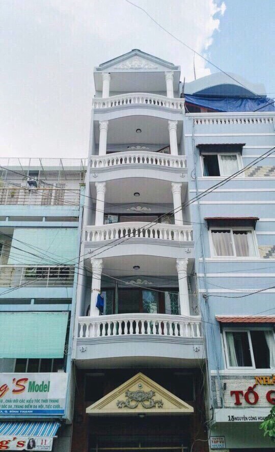 Bán gấp Khách sạn mặt tiền Lê Lai, P. Bến Thành, Quận 1. DT 4x15m 5 lầu giá TN 110 TR/TH  GIÁ 36 TỶ 