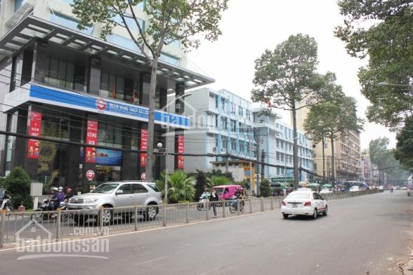 Bán gấp biệt thự Nguyễn Chí Thanh, P9, Quận 5. DT: 8.1 x 20 m, 2 lầu, Giá 27.8 tỷ