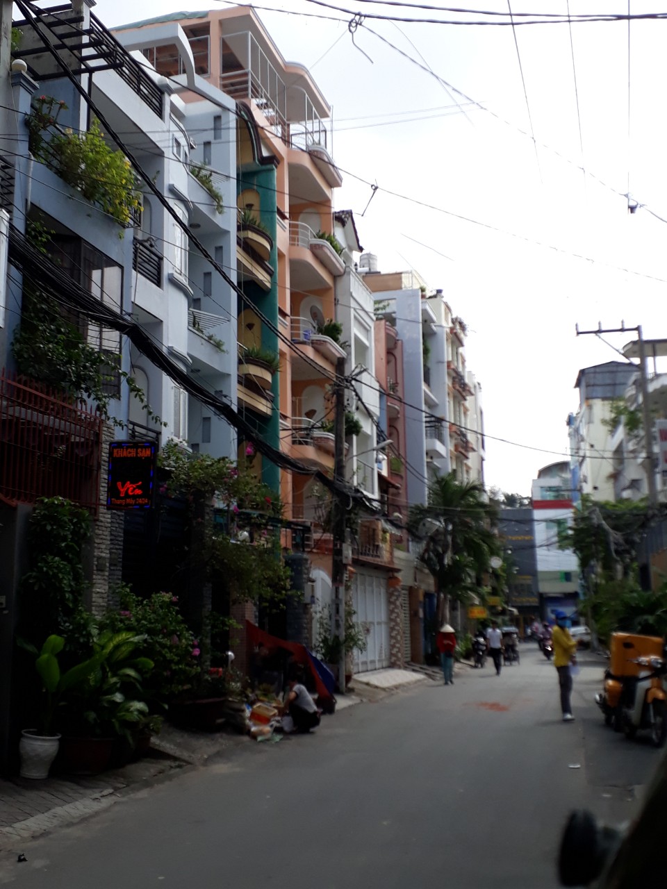 Bán nhà mặt tiền Nguyễn Tiểu La, Q.10, DT: 3.9x13m, giá đầu tư. Giá chỉ 12.5 tỷ