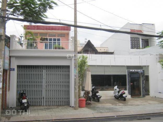 Chuyển chỗ ở cần bán nhà riêng cấp 4 mặt tiền đường 297, P.Phước Long B, Quận 9, HCM