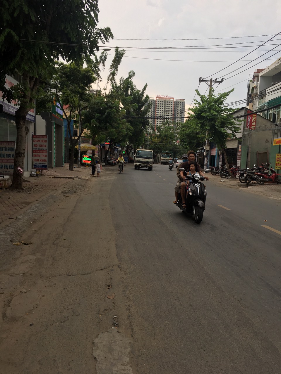 Bán đất mặt tiền Lê Văn Thinh, Phường Bình Trưng Tây, Quận 2.
